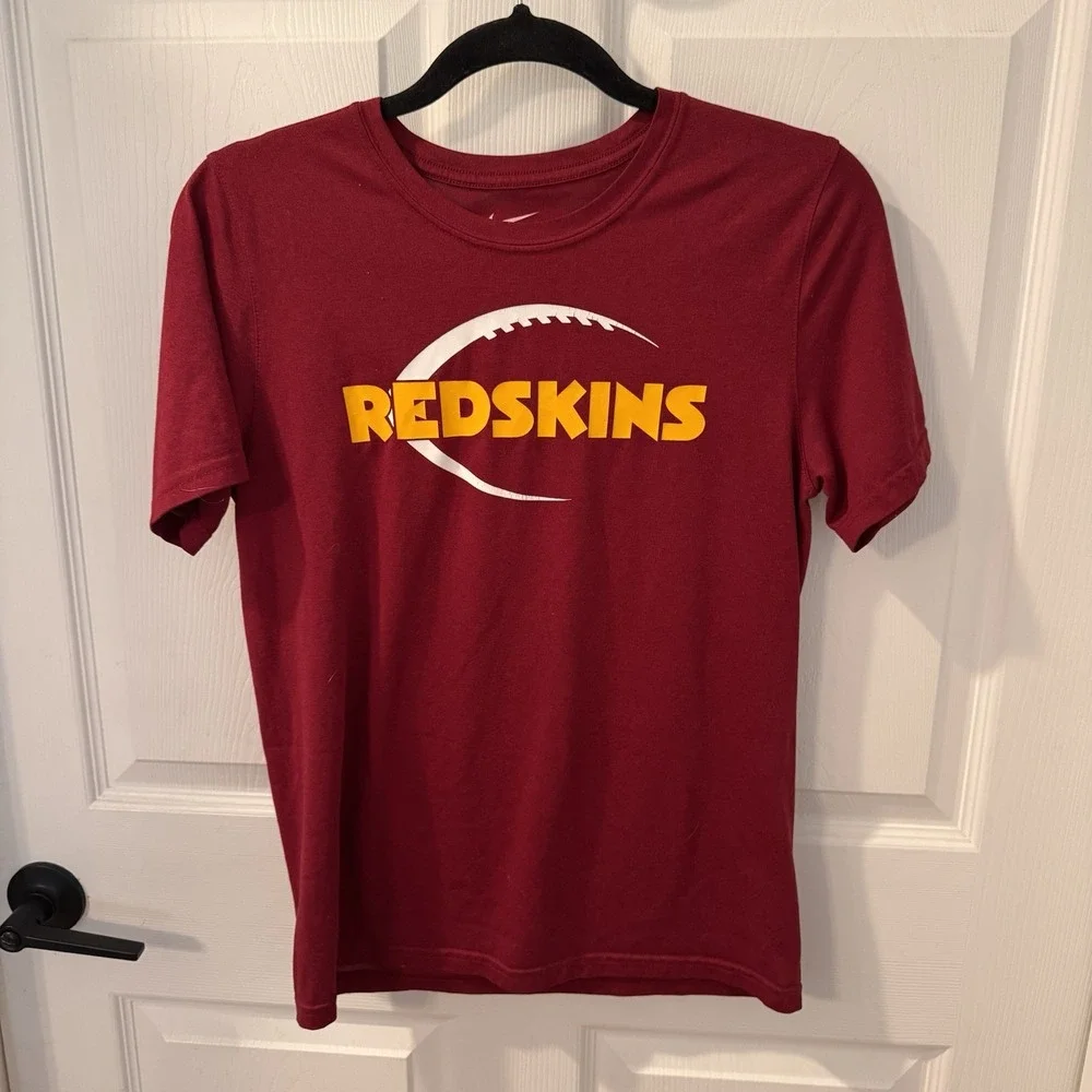 Nike NFL Washington Size Youth L Short Sleeve Graphic T-Shirt‎